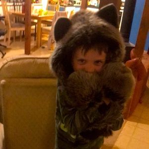 SpiritHoods Grey Wolf hat/scarf/pocket hand warmer